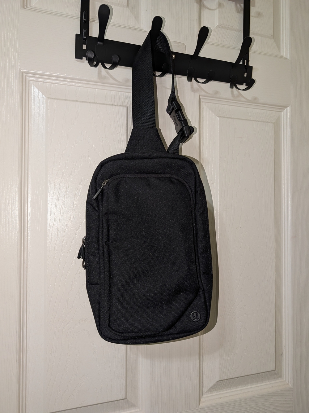 lululemon athletica Black Crossbody Sling Pack